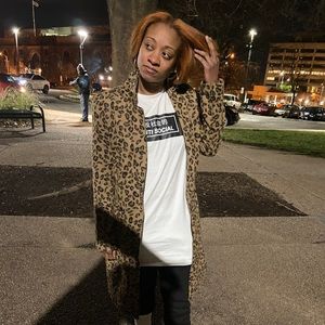 Meet your Posher, Loreal